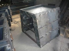 排水沟模具_梯形排水沟模具_振通模具图1