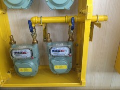 供应玻璃钢燃气表箱生产厂家、复合材质燃气表箱、不锈钢燃气表箱图1