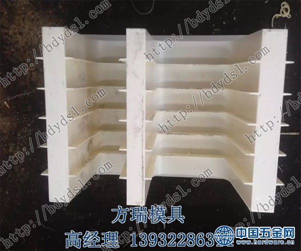 高铁路基电缆槽模具厂家