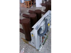 固定式ZN63开关柜专用高压真空断路器图1