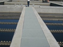 燕航防腐格栅50mm防腐地沟玻璃钢格栅供应商图1