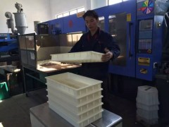 佳木斯盛达加工路沿石,护坡塑料模具信誉良好图1