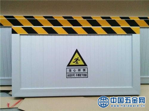 a22eb1f99484f4531d1ec05279fce9bc_u=3360828799,895906567&fm=27&gp=0