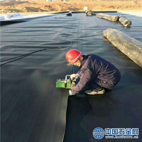 防渗膜mmexport1526679996264