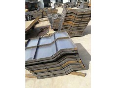 现浇桥梁防撞墙模具 中央防撞墙模具图1