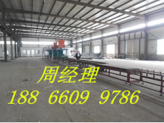 保温结构一体化板材生产设备图1