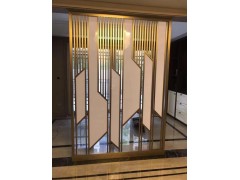 不锈钢屏风隔断现代简约欧式酒店客厅花格镂空雕花玫瑰金金属玄关图1