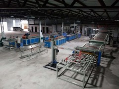 PVC仿大理石装饰板设备生产线图1