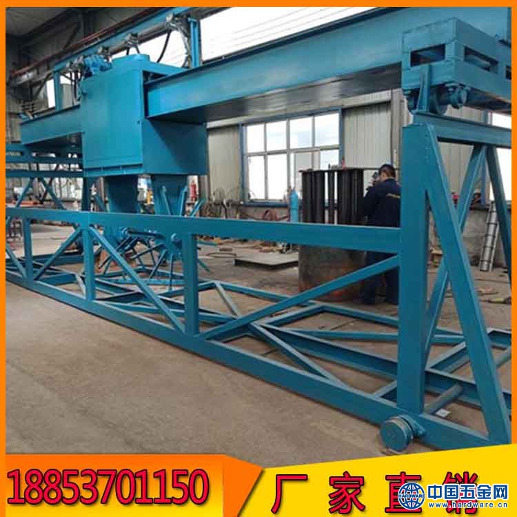 航车式翻抛机-1