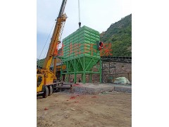 DMC-72型脉冲布袋除尘器/河北布袋除尘器设备厂家图1