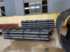 水泥防撞墙模具-新型防撞墙模具-振通模具图1