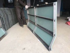 高铁防撞墙模具-桥梁防撞墙模具-振通模具图1