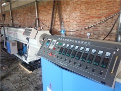 PVC落水管生产设备厂家现货直销图1