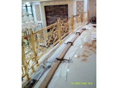 鞍山现雕定制铝艺楼梯护栏别墅楼梯旋转护栏图1