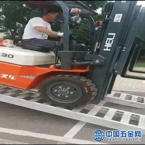 97bd1b96e7aa45b8a0da4718fc7f3b1_副本