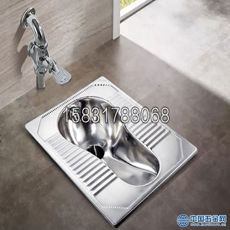 白钢蹲便器