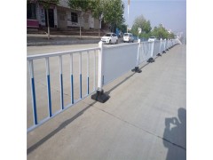 高州市区道路中央隔离栏批发 惠州马路京式护栏供应图1