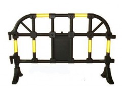 深圳哪里有塑料护栏，施工铁马护栏厂家图1