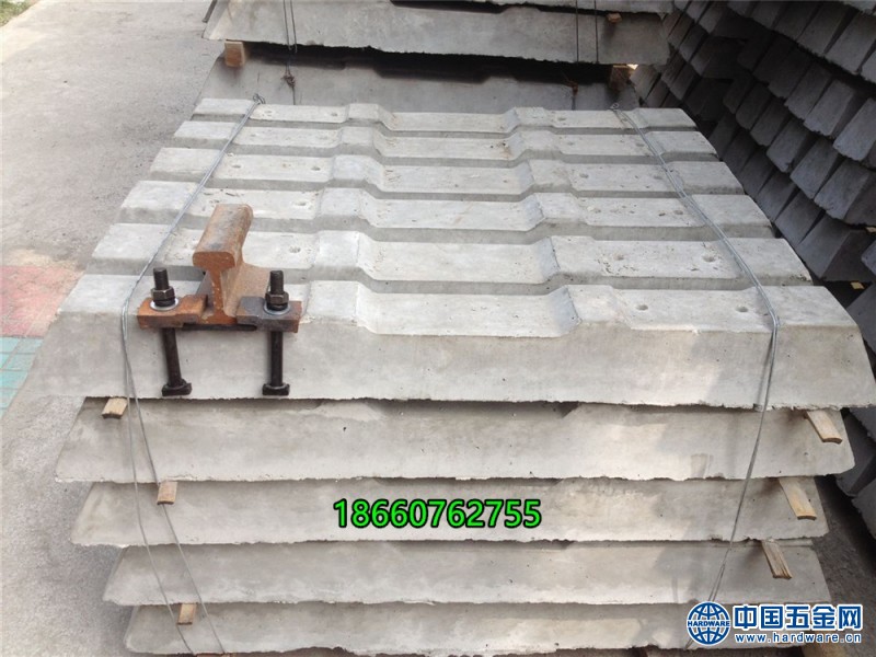 山东烟台水泥轨枕厂家，30公斤水泥轨枕