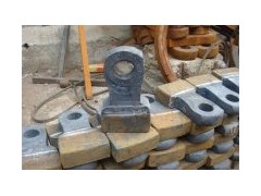 PC1000锤式破碎机配件，高猛钢锤头耐磨耐用图1