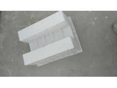 线间排水槽模具-急流槽模具图1