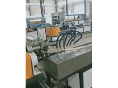 青岛pp电力螺旋管生产线,塑料缠绕护套管设备图1