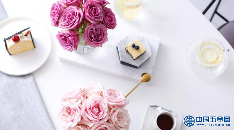 Flowerplus花加：探索互联网+时代下的鲜花消费新模式BFlowerplus花加告诉你供应链如何决定鲜花电商生死Flowerplus花加：做下一轮鲜花电商的庄家原图