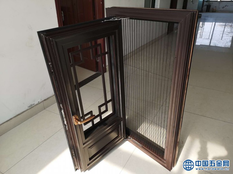 隐纱防蚊仿古铝合金门窗 (3)