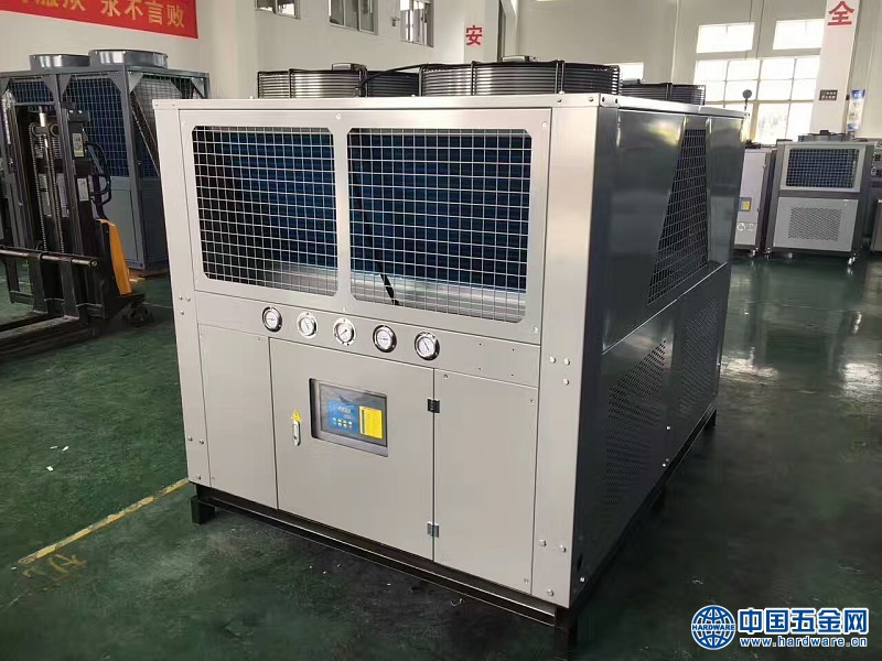 防止开炼机设备发热高温的开炼机冷冻机组