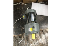 万鑫工厂直销GH22-200W-15到90比卧式齿轮减速机图1