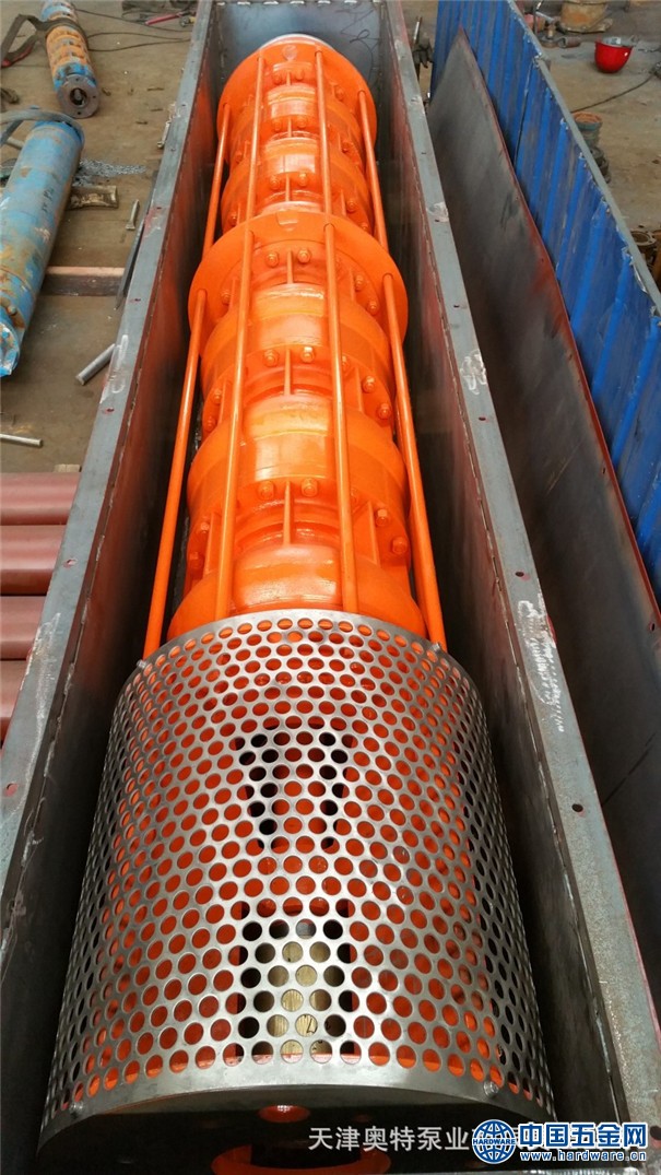 10912907464_399178697