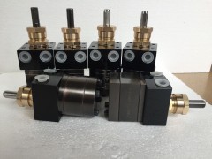 DISK静电输漆齿轮泵图1