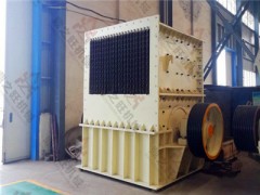 大型采石场破碎机设备图1