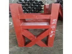 齐鑫管道生产槽钢悬臂墙托架 D5 实体厂家 可订制图1