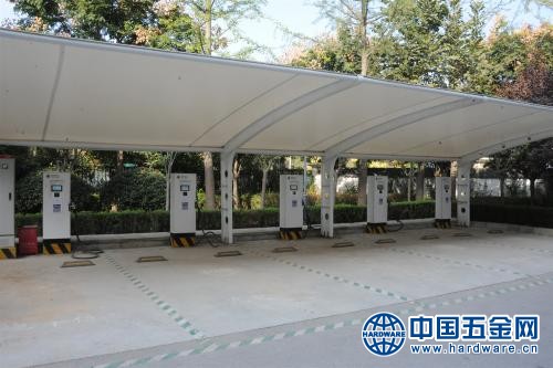 u=2196545334,3814083837&fm=26&gp=0