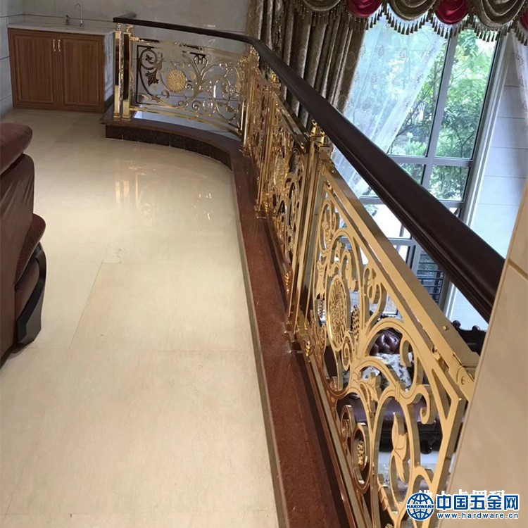 楼梯扶手750像素0117