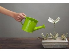 盈亚证券咨询：千万不要被标题党所说的理财产品贬值骗了图1