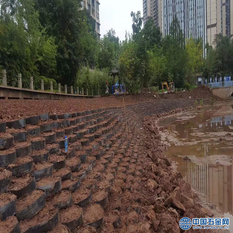 487a7e081b005d21f1ec2b901f501c4_副本