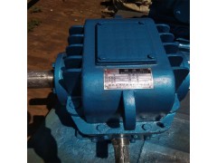 WHX200蜗轮蜗杆减速机 圆弧齿减速机图1