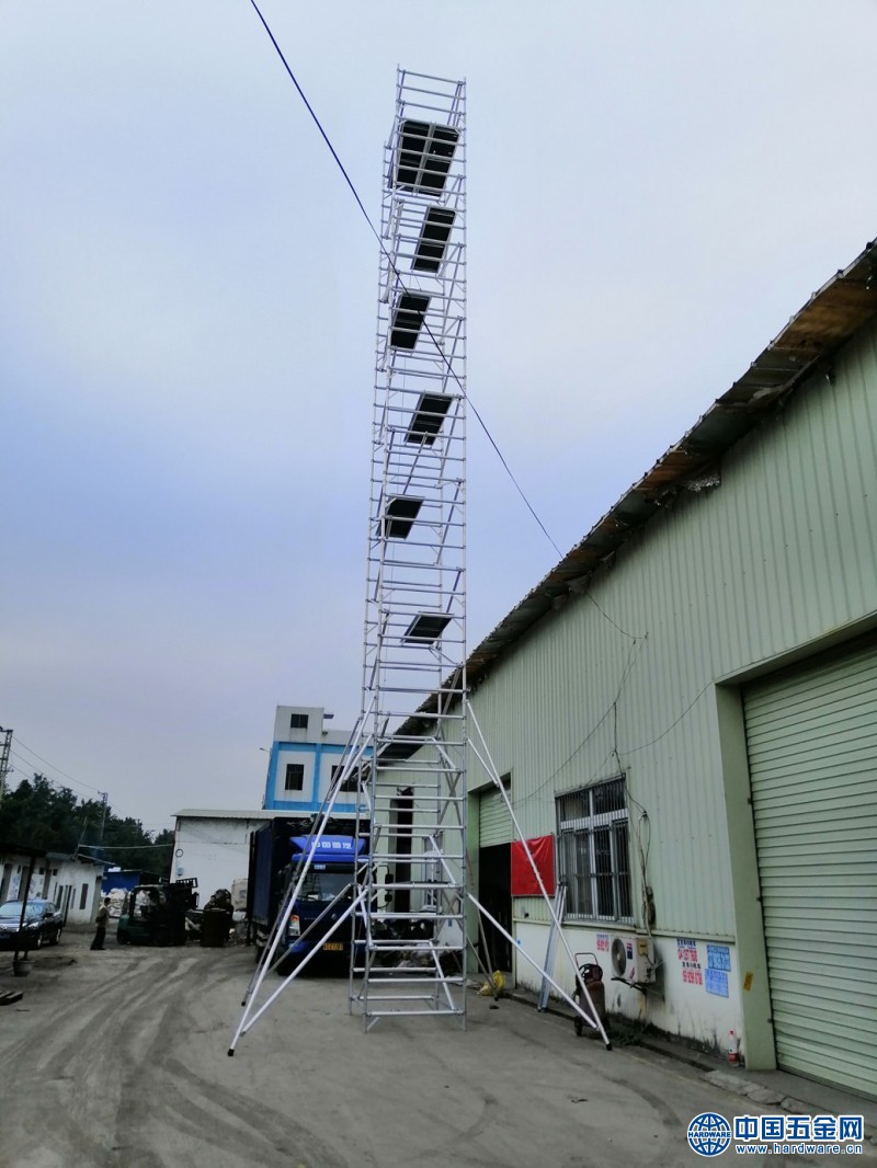 16米双宽直爬脚手架图片 小