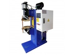 点焊机的结构图1