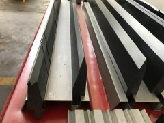 3米2折弯机模具 3米2不锈钢折弯机模具价格图1