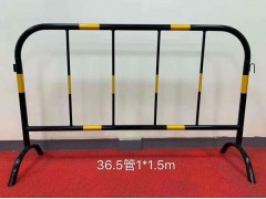 供应深圳铁马护栏 龙华观澜塑料护栏价格及生产厂家图2