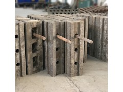 定制制砂机合金锤头细纱机方锤头破碎机耐磨配件上海铸韵图4