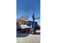 四驱越野叉车A四驱越野叉车厂图片全国质保图3