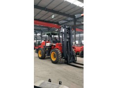 工程用四驱叉车A河南工程用四驱叉车A工程用四驱叉车厂图片图4