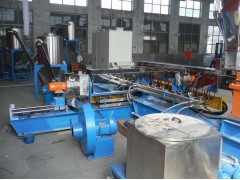 PVC,PP,PE,PS,ABS,EVA,PET塑料片材设备图3