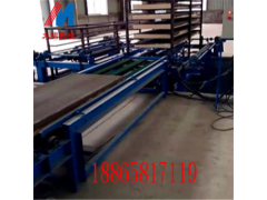 山东外墙保温一体板设备 外墙保温外模板设备 生产线特点图3