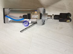 亚德客标准气缸BSE抱紧SCL带锁型SCT多位置型图2