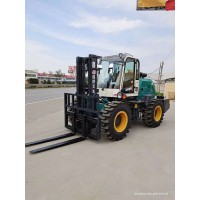 全新越野叉车A沙洋全新越野叉车A全新越野叉车生产厂